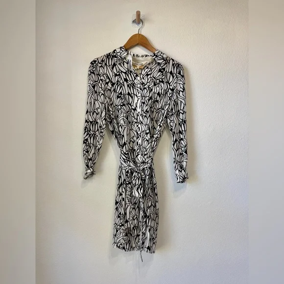 Diane Von Furstenberg Prita Silk Shirt Dress Ivory Black Floral Size 2 NWT